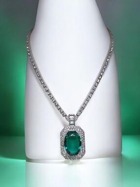 Emerald Halo Pendant Necklace Green Crystal Accent OTIS Sterling Silver Vintage